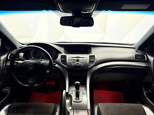 Honda Accord, 2011 года, пробег 204402 км