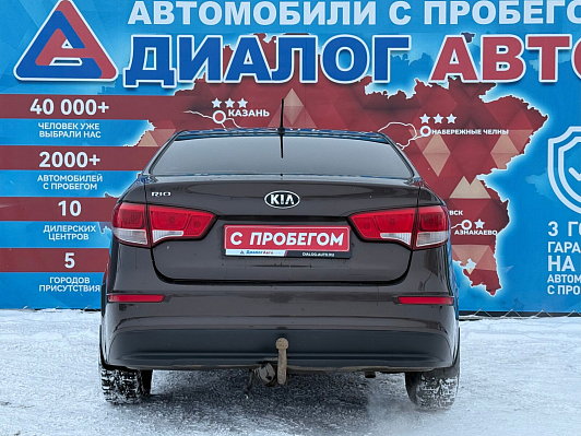 Kia Rio, 2015 года, пробег 135000 км