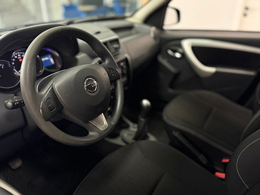 Nissan Terrano Elegance, 2017 года, пробег 104000 км