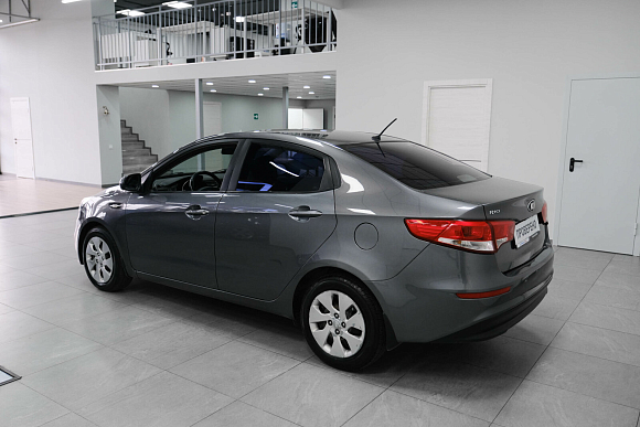 Kia Rio Luxe, 2015 года, пробег 182000 км
