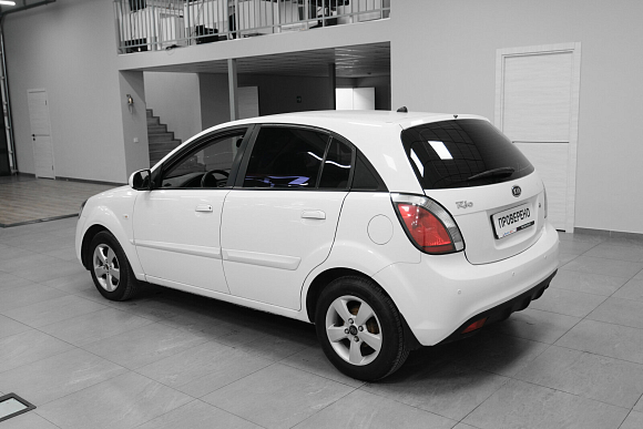 Kia Rio Comfort, 2011 года, пробег 199000 км