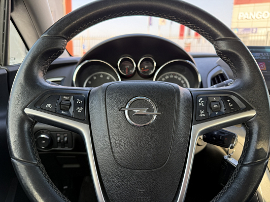 Opel Astra Cosmo, 2013 года, пробег 151200 км