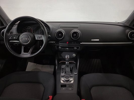 Audi A3 Sport, 2018 года, пробег 89323 км