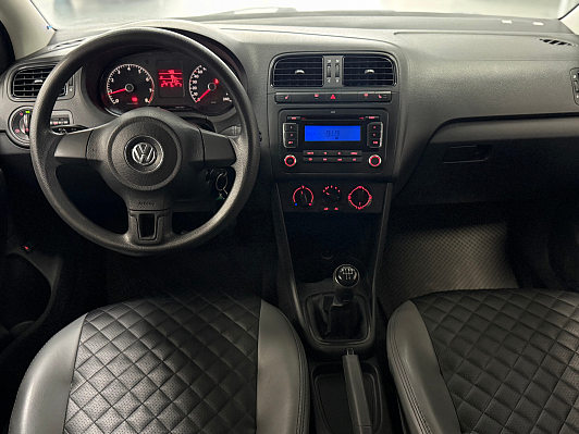 Volkswagen Polo Comfortline, 2012 года, пробег 102000 км