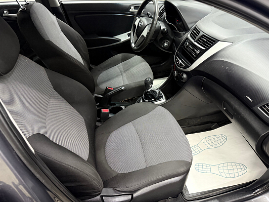 Hyundai Solaris Active, 2014 года, пробег 215176 км