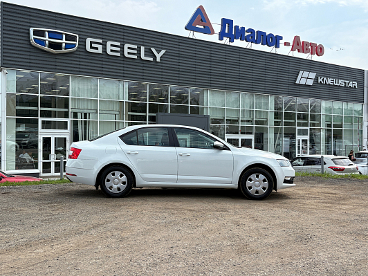 Skoda Octavia Ambition Plus, 2021 года, пробег 130205 км