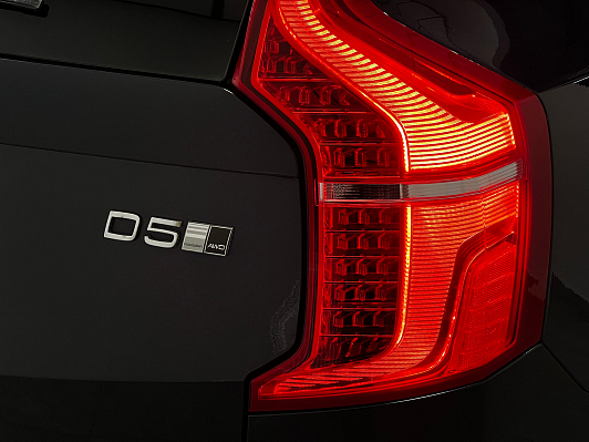 Volvo XC90, 2015 года, пробег 97023 км