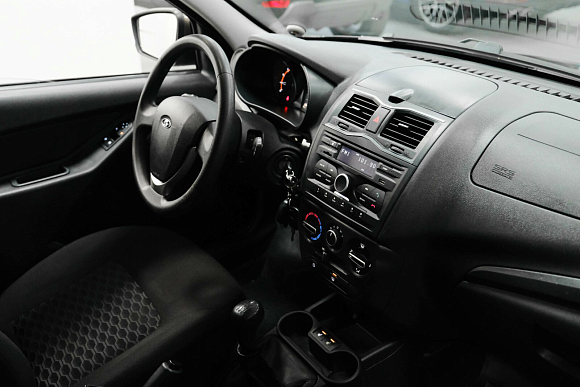 Lada (ВАЗ) Granta Luxe, 2019 года, пробег 134000 км