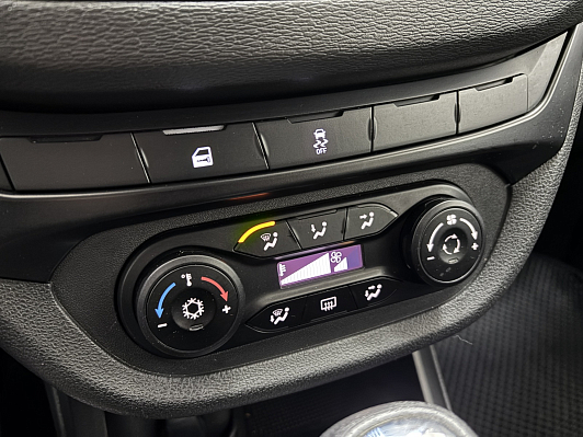 Lada (ВАЗ) Vesta Comfort, 2021 года, пробег 74410 км