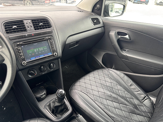 Volkswagen Polo Trendline, 2013 года, пробег 222000 км