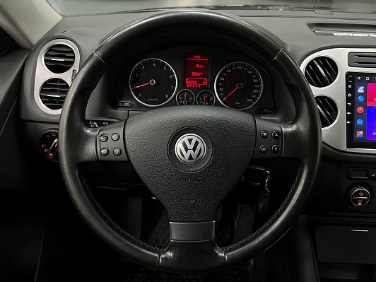 Volkswagen Tiguan Sport&Style, 2009 года, пробег 201289 км