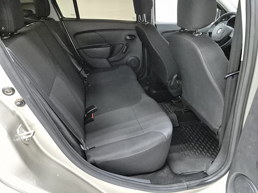 Renault Logan Access, 2017 года, пробег 124211 км