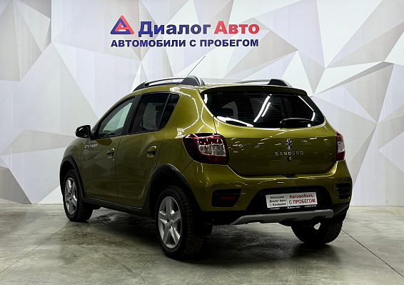 Renault Sandero Privilege, 2015 года, пробег 102463 км