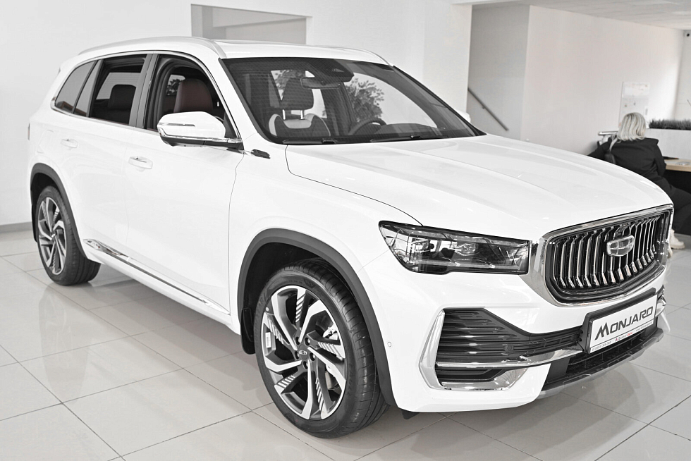 Geely Monjaro Flagship (2023-2025), белый