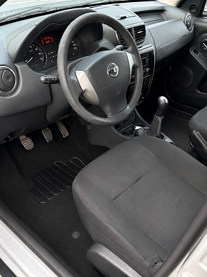 Nissan Terrano, 2015 года, пробег 111832 км