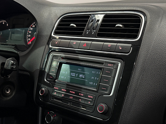 Volkswagen Polo, 2014 года, пробег 155000 км