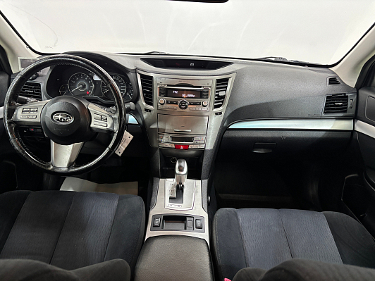 Subaru Outback, 2010 года, пробег 216412 км