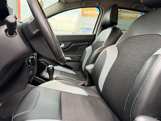 Lada (ВАЗ) XRAY Luxe Prestige, 2019 года, пробег 148000 км