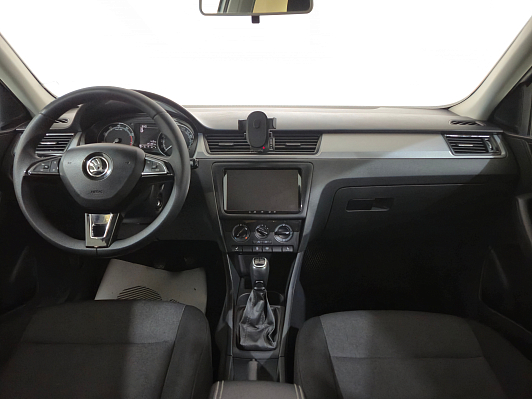 Skoda Rapid Active, 2018 года, пробег 146975 км
