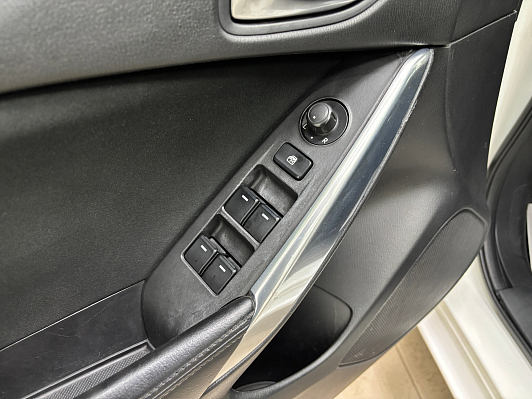 Mazda 6 Active, 2014 года, пробег 192972 км