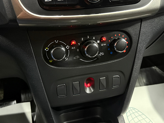 Renault Sandero Stepway Life, 2021 года, пробег 11835 км