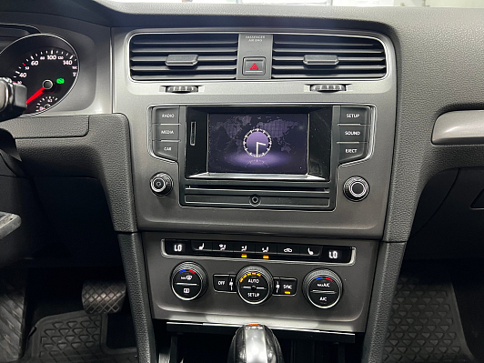 Volkswagen Golf, 2013 года, пробег 179227 км
