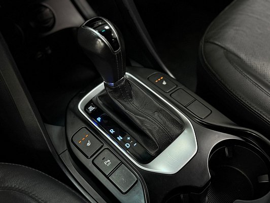 Hyundai Santa Fe Comfort, 2016 года, пробег 199800 км