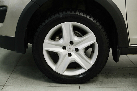 Renault Sandero Confort, 2017 года, пробег 118285 км