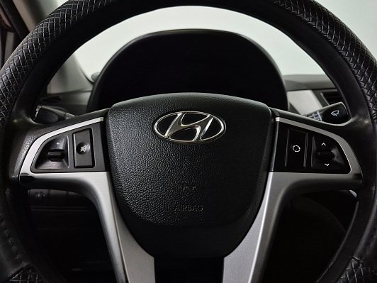 Hyundai Solaris, 2012 года, пробег 262092 км