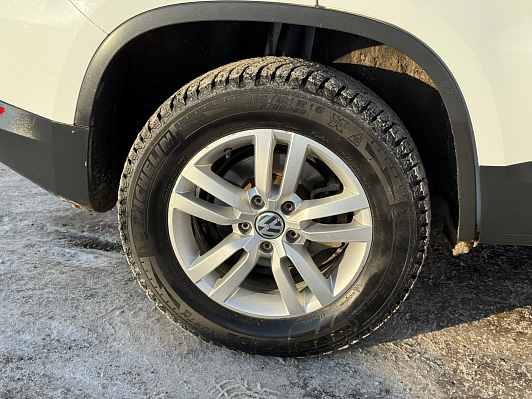 Volkswagen Tiguan Adventure, 2014 года, пробег 199846 км