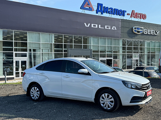 Lada (ВАЗ) Vesta Comfort Multimedia (2018-2019), 2017 года, пробег 144800 км