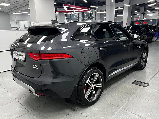 Jaguar F-Pace, 2017 года, пробег 195940 км