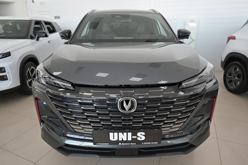 Changan UNI-S Техно, серый