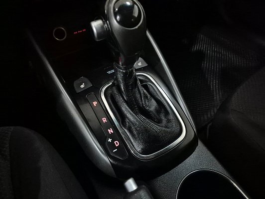 Kia Cerato, 2011 года, пробег 208550 км