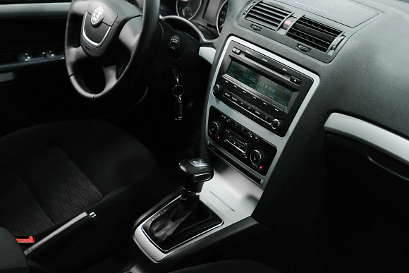 Skoda Octavia Ambition, 2011 года, пробег 133000 км