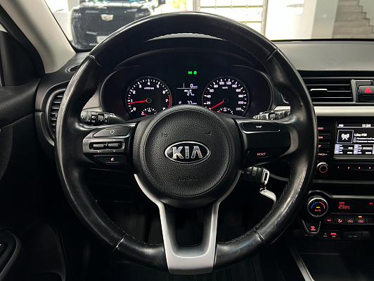 Kia Rio, 2017 года, пробег 127930 км