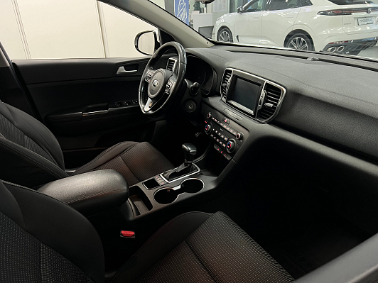 Kia Sportage Luxe, 2016 года, пробег 100000 км