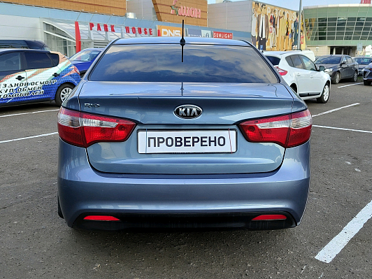 Kia Rio Luxe, 2014 года, пробег 215000 км