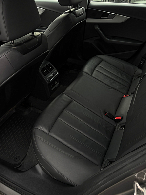 Audi A4 35 TFSI S tronic Edition One, 2020 года, пробег 124378 км