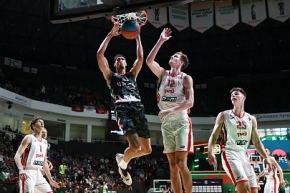 Диалог авто - официальный спонсор баскетбольного клуба Уникс