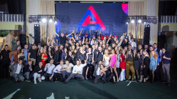 18 лет успеха и сплоченности: Празднование юбилея группы компаний "Диалог Авто"