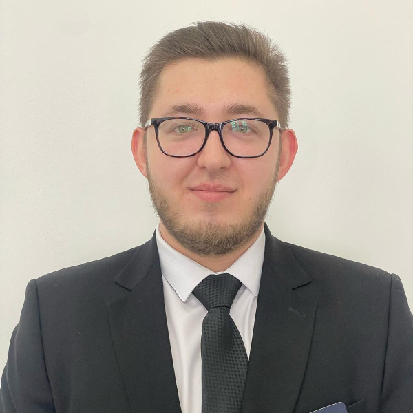 Демин Артем