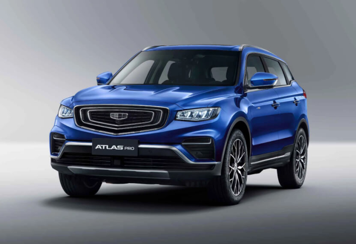 Geely Atlas Pro 2024: обзор и тест-драйв китайского кроссовера